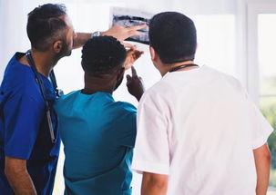 退休医生爆料视频大全,真实退休生活与医疗行业内幕大揭秘 第3张 退休医生爆料视频大全,真实退休生活与医疗行业内幕大揭秘 第3张